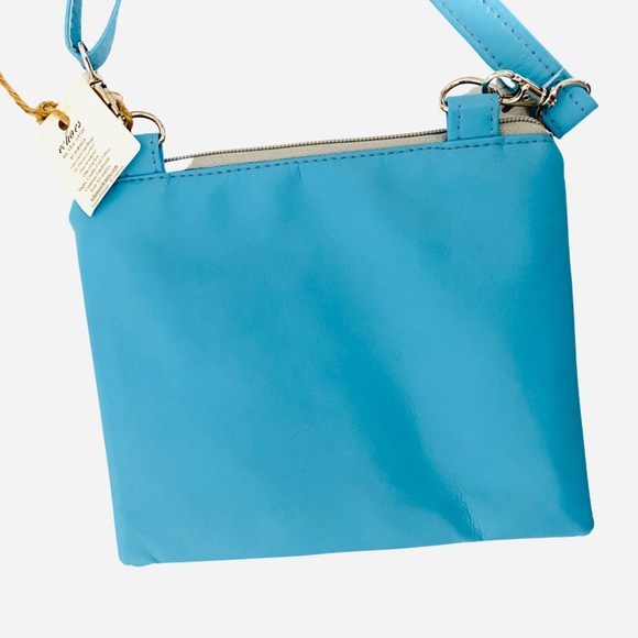 One of a Kind Echoes in the Attic Bag - Picture 2 of 5